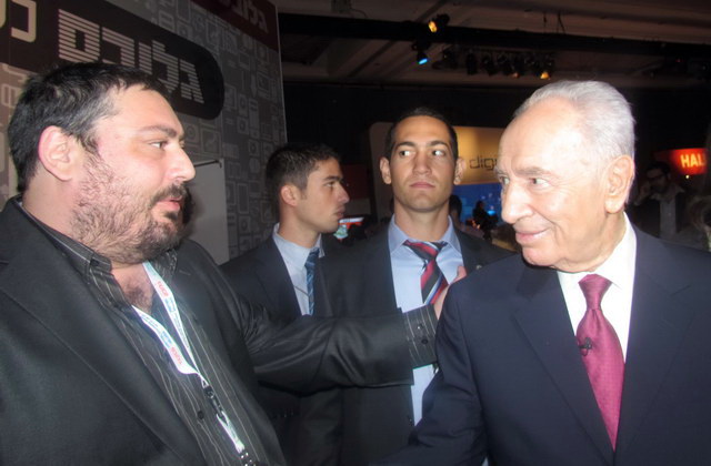 President Shimon Peres and Diplomacy's Danny Schwarz
